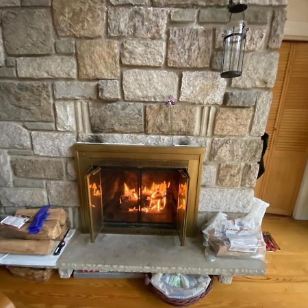 Secluded Chalet On Stream-Mins To Camelback Tannersville Exterior photo