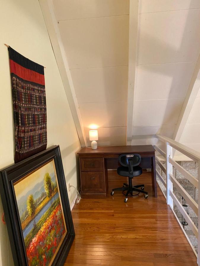 Secluded Chalet On Stream-Mins To Camelback Tannersville Exterior photo